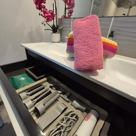Maison Avec Piscine, Spacieuse Et Climatisee, Campagne Cascade 30 Min Sidobre 45min Albi Tatil Evi