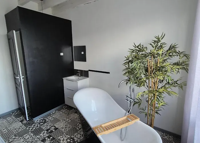 Maison Traditionnelle Tarn 10 Couchages, Campagne Cascade 30 Min Sidobre 45min Albi Lacaze